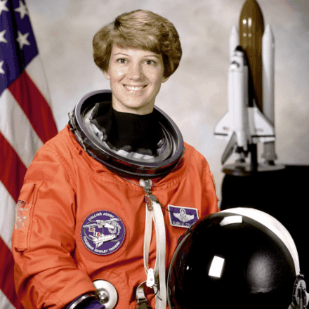 Pequeña miniatura en color de la fotografía «astronaut» de scikit-image, otra imagen de prueba estándar incluida sin conexión en la librería.